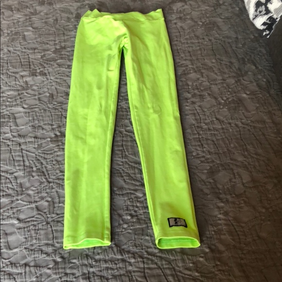 Celestial Bodiez Booty Scrunch Leggings - Picture 3 of 7